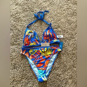 Women’s Tropical Stitched Bikini Top with High Wasted Bottoms. NWT.